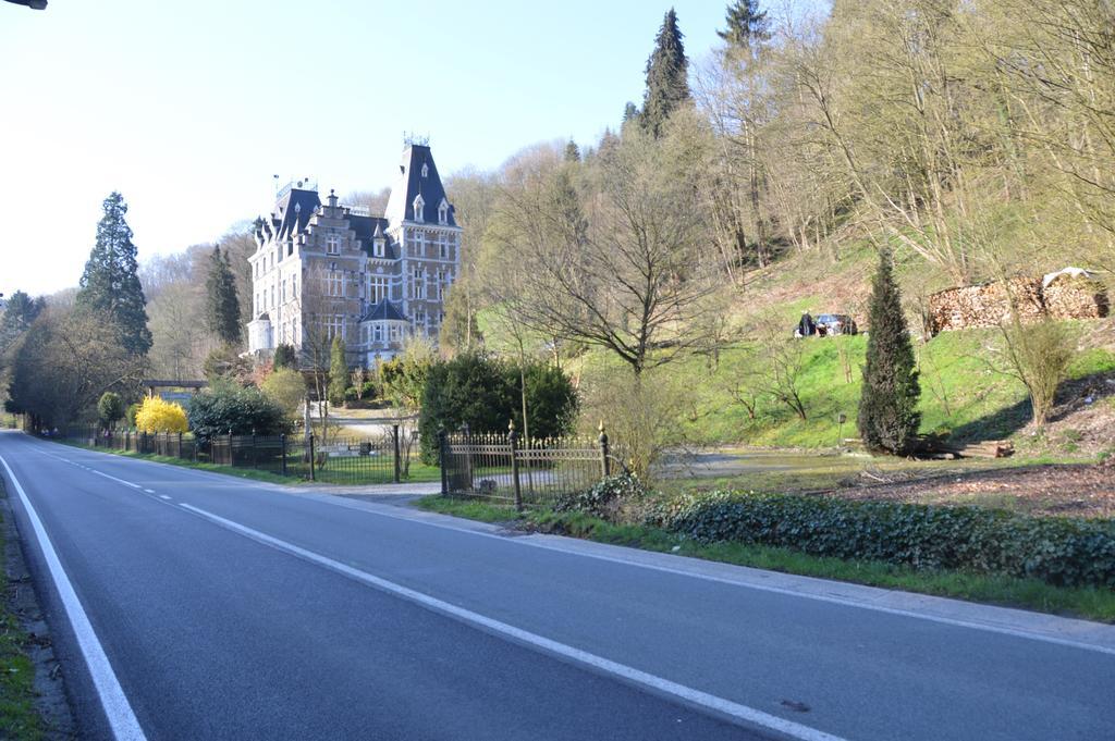 Chateau Bleu Hotel Trooz Exterior photo
