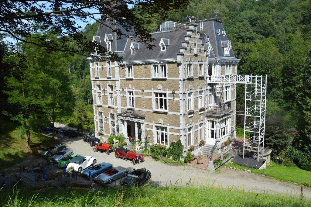 Chateau Bleu Hotel Trooz Exterior photo